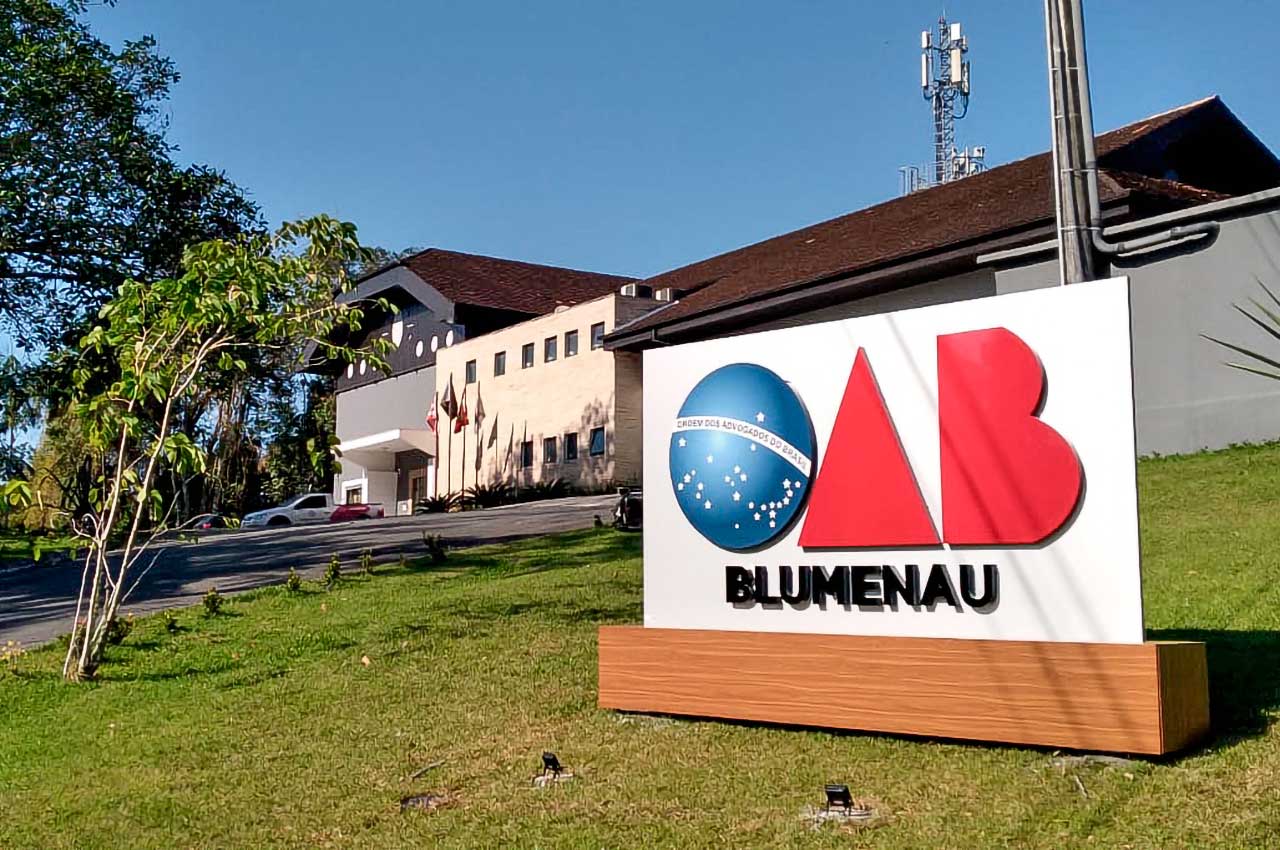 20230901 nova placa fachada oab site