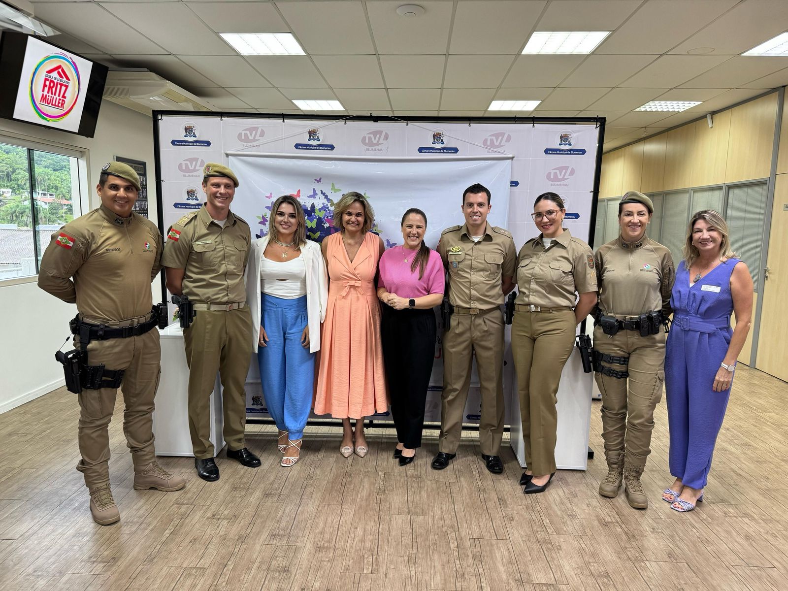 OAB Blumenau participa de evento na Procuradoria Especial da Mulher em homenagem ao Mês da Mulher OAB Blumenau participa de evento na Procuradoria Especial da Mulher em homenagem ao Mês da Mulher